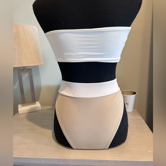 Bathing Suit - Picture 3 of 5